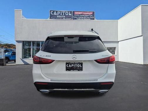 2021 Mercedes-Benz GLA 250 Base 4MATIC