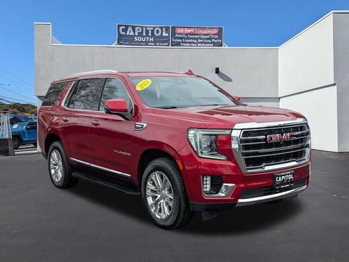 2023 GMC Yukon SLT