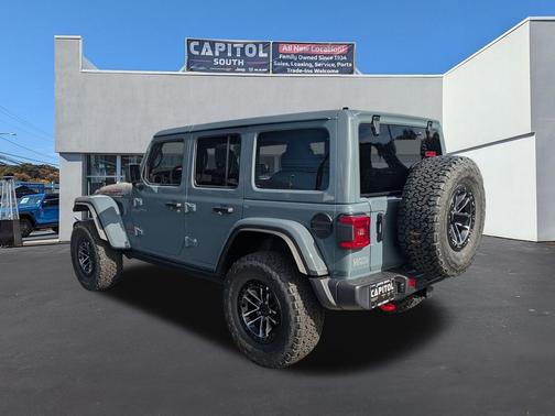 2025 Jeep Wrangler Rubicon