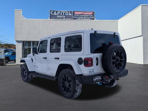 2024 Jeep Wrangler 4xe Sahara