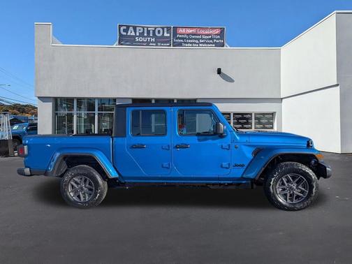 2026 Jeep Gladiator Sport S