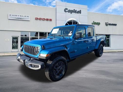 Hydro Blue Pearlcoat 2026 Jeep Gladiator Sport S