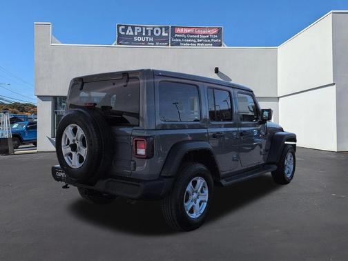 2022 Jeep Wrangler Unlimited Sport