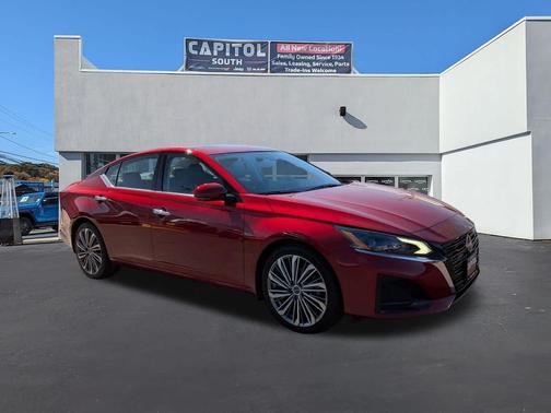 Scarlet Ember Tintcoat 2023 Nissan Altima 2.5 SL