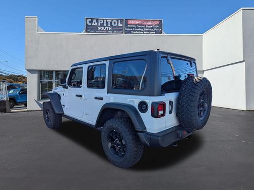 Bright White Clearcoat 2026 Jeep Wrangler Willys
