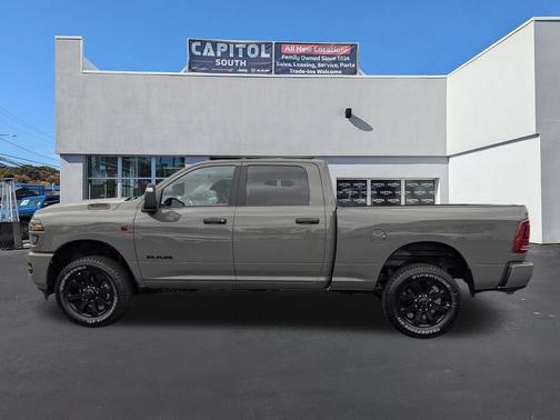 2026 RAM 2500 Big Horn Crew Cab 4x4 6'4' Box