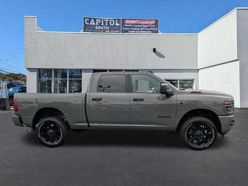2026 RAM 2500 Big Horn Crew Cab 4x4 6'4' Box