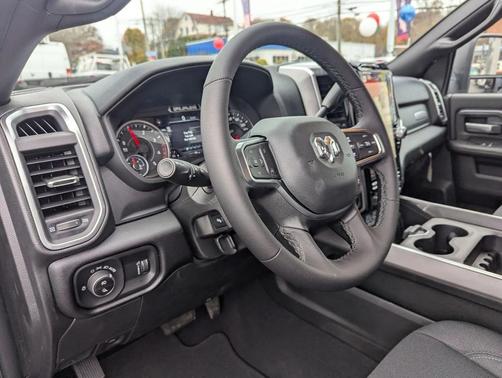 2026 RAM 2500 Big Horn Crew Cab 4x4 6'4' Box