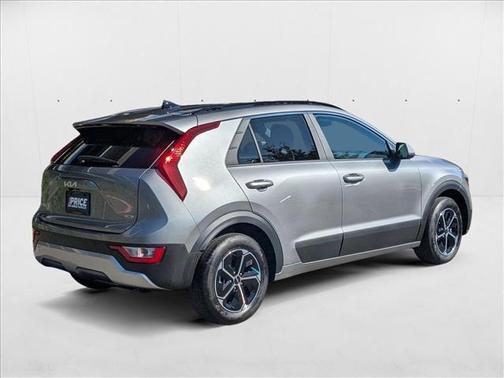 2025 Kia Niro LX