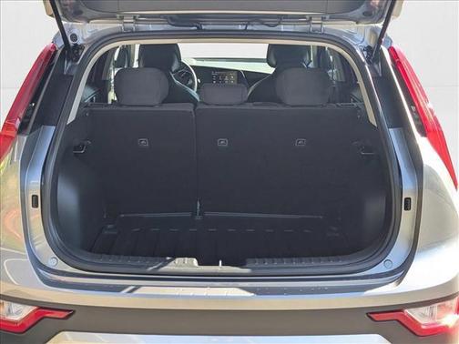 2025 Kia Niro LX