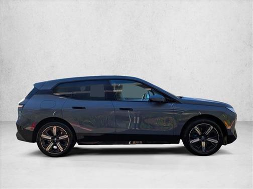 2025 BMW iX xDrive50