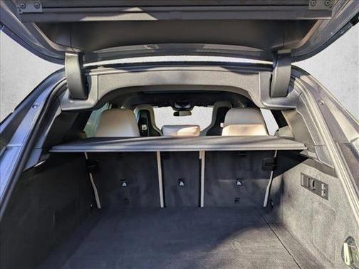 2025 BMW iX xDrive50