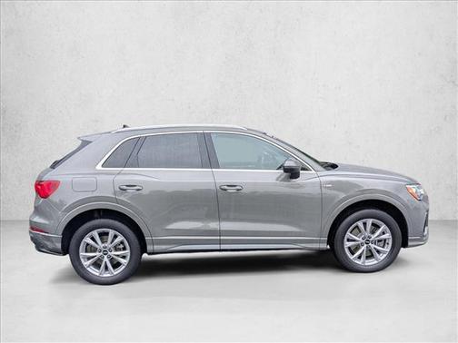 2021 Audi Q3 45 S line Premium