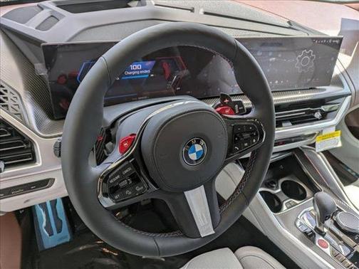 2025 BMW XM Base