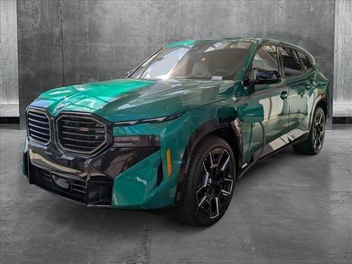 2025 BMW XM Base