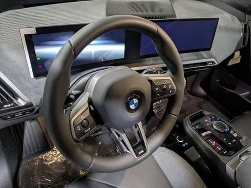 2026 BMW iX xDrive45