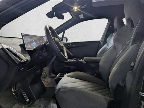 2026 BMW iX xDrive60
