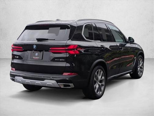 Black Sapphire Metallic 2026 BMW X5 PHEV xDrive50e
