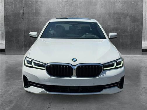 2023 BMW 540 i xDrive