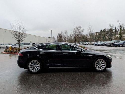 2016 Tesla Model S 75D