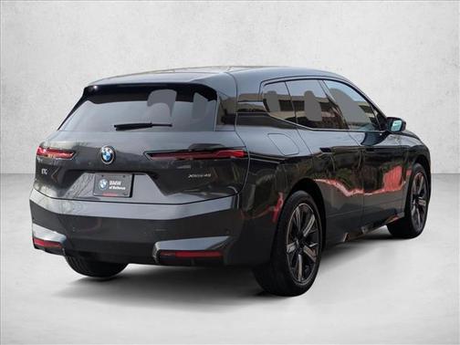 2026 BMW iX xDrive45