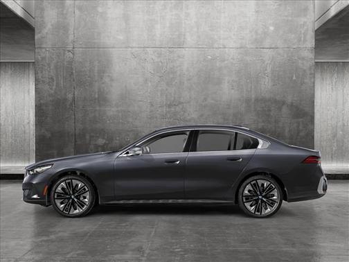 2025 BMW 530 i xDrive