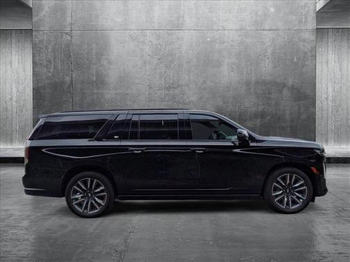 2022 Cadillac Escalade ESV Sport Platinum