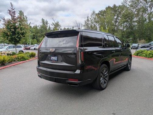 2022 Cadillac Escalade ESV Sport Platinum