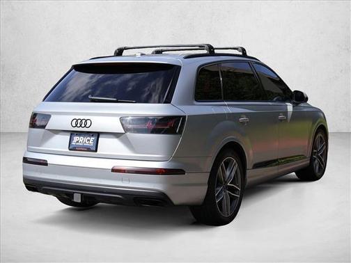 Florett Silver Metallic 2017 Audi Q7 3.0T Prestige