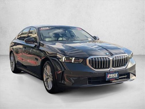 2025 BMW 530 i xDrive
