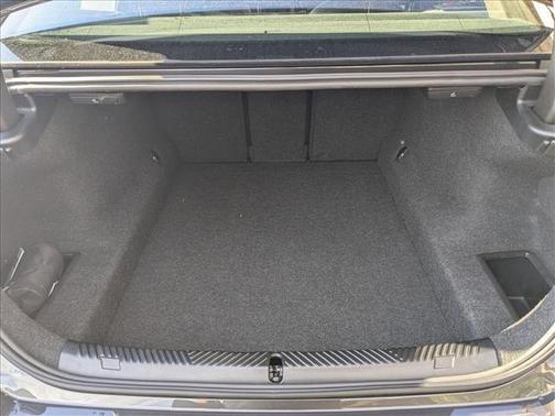 2025 BMW 530 i xDrive