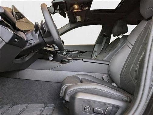 2025 BMW 530 i xDrive