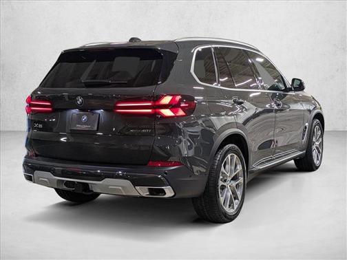 Gray Metallic 2026 BMW X5 xDrive40i