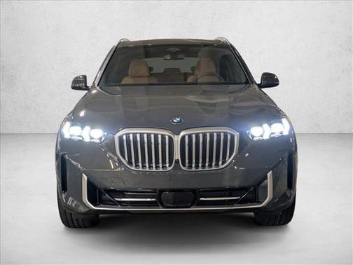 Gray Metallic 2026 BMW X5 xDrive40i