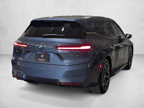 2026 BMW iX xDrive60