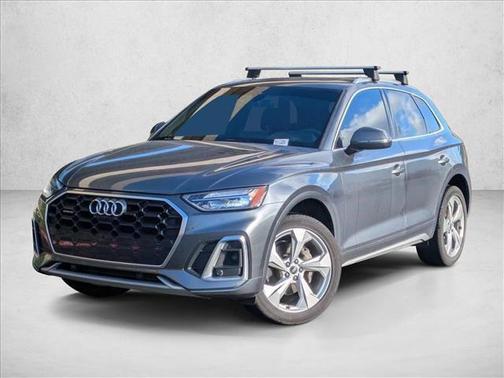2022 Audi Q5 45 S line Premium Plus