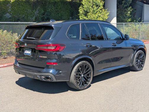 2023 BMW X5 M50i