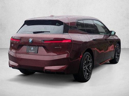 Aventurin Red Metallic 2026 BMW iX xDrive45
