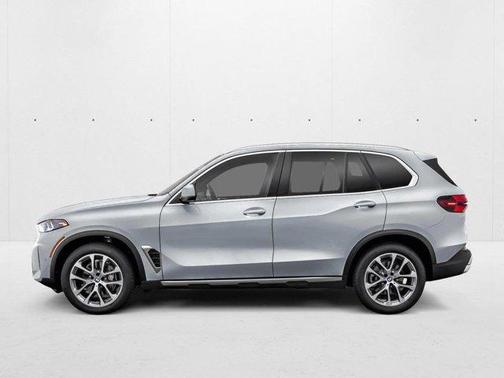 Gray Metallic 2026 BMW X5 xDrive40i