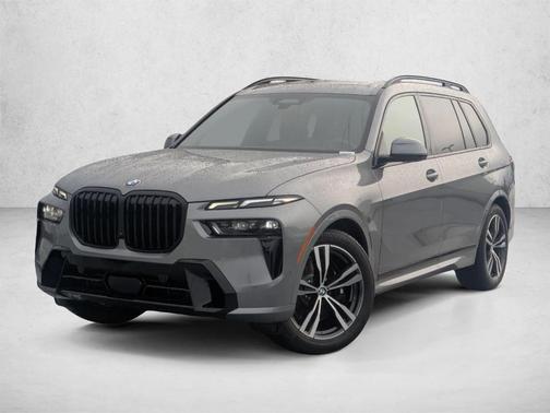 Gray Metallic 2026 BMW X7 xDrive40i