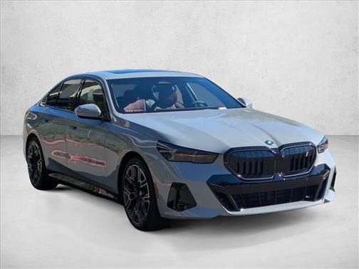 Gray Metallic 2026 BMW i5 xDrive40