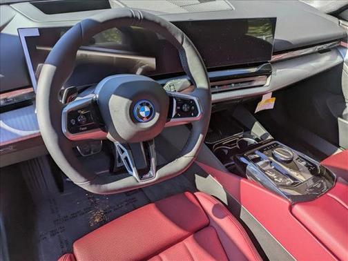 2026 BMW i5 xDrive40