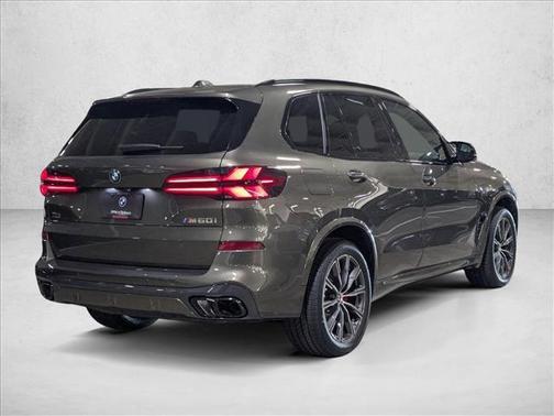 Manhattan Green Metallic 2026 BMW X5 M60i