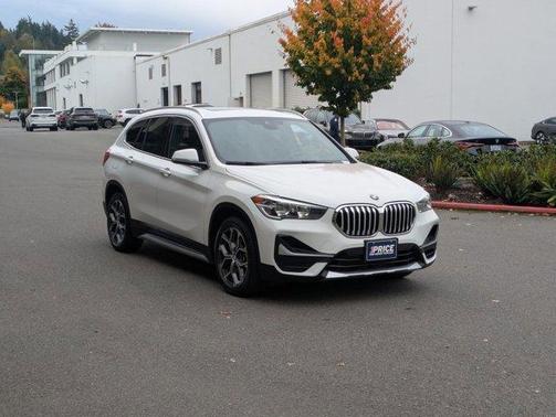 2021 BMW X1 xDrive28i