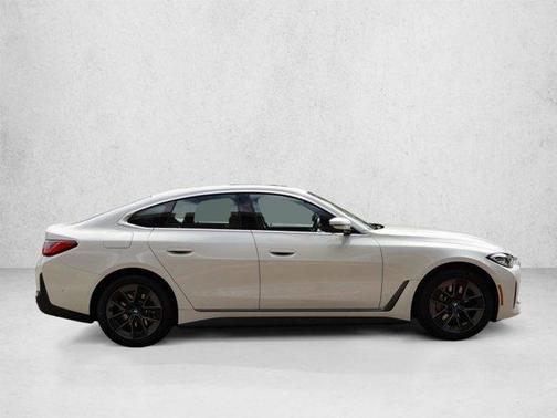 Alpine White 2023 BMW i4 Gran Coupe eDrive35