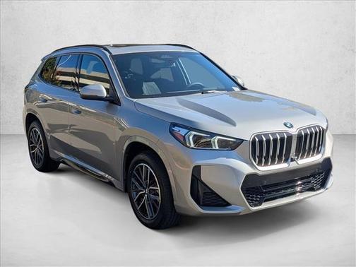 Space Silver 2026 BMW X1 xDrive28i