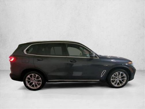 Metallic 2022 BMW X5 PHEV xDrive45e