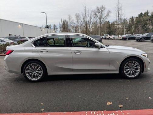 2024 BMW 330 i xDrive