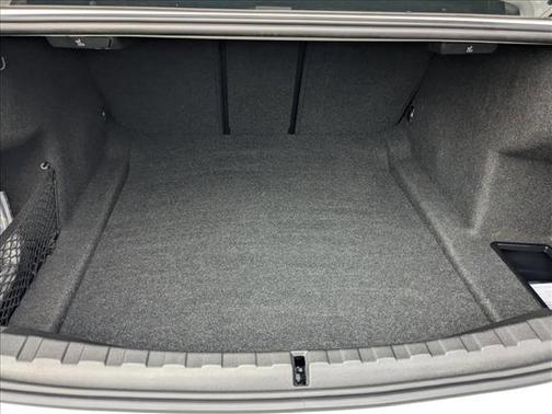 2024 BMW 330 i xDrive