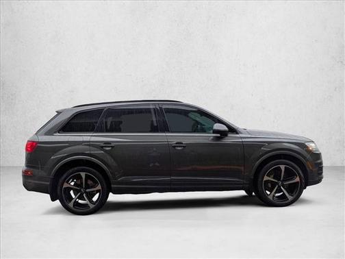 2019 Audi Q7 55 Prestige